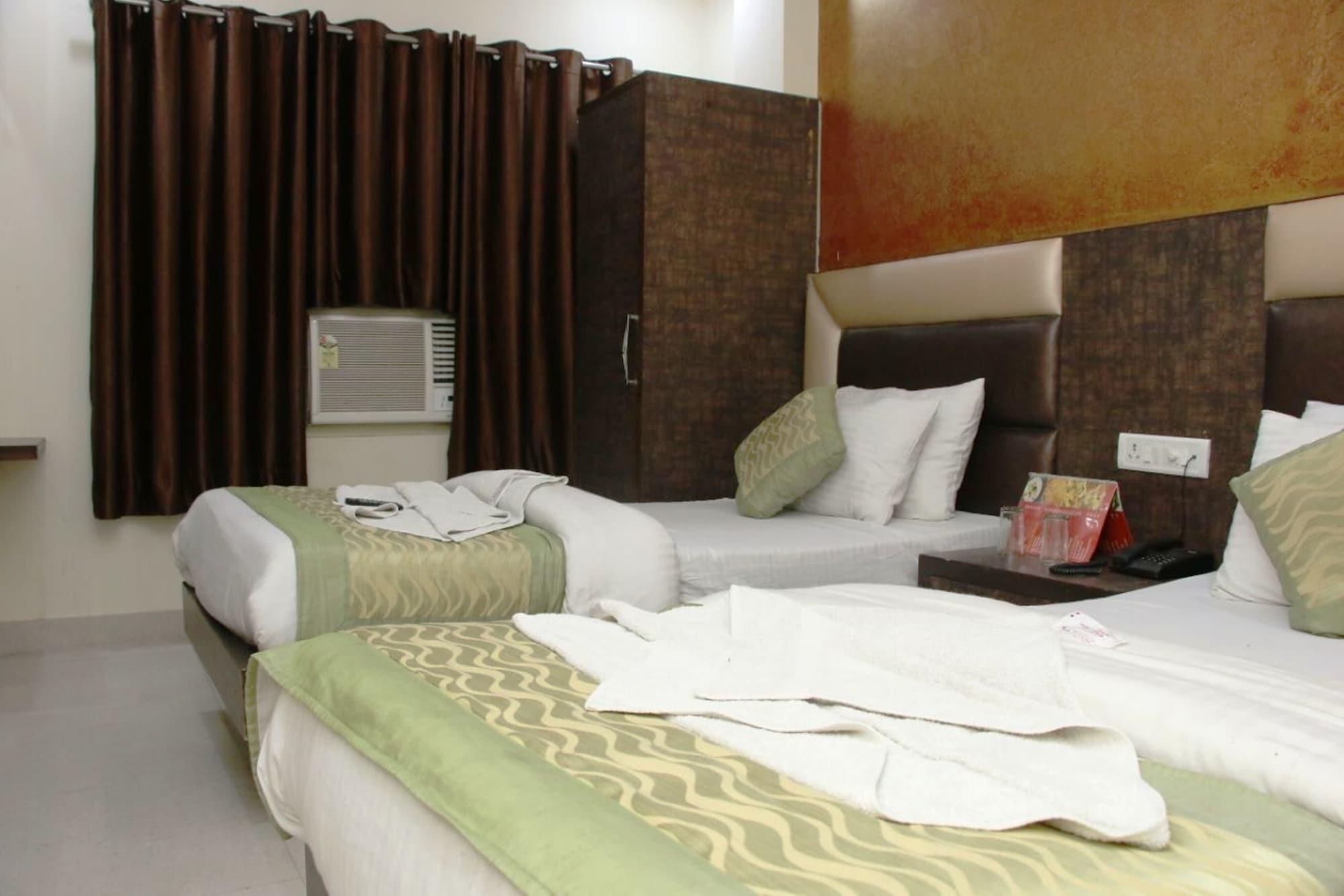 Hotel Stay House Нью-Дели Экстерьер фото