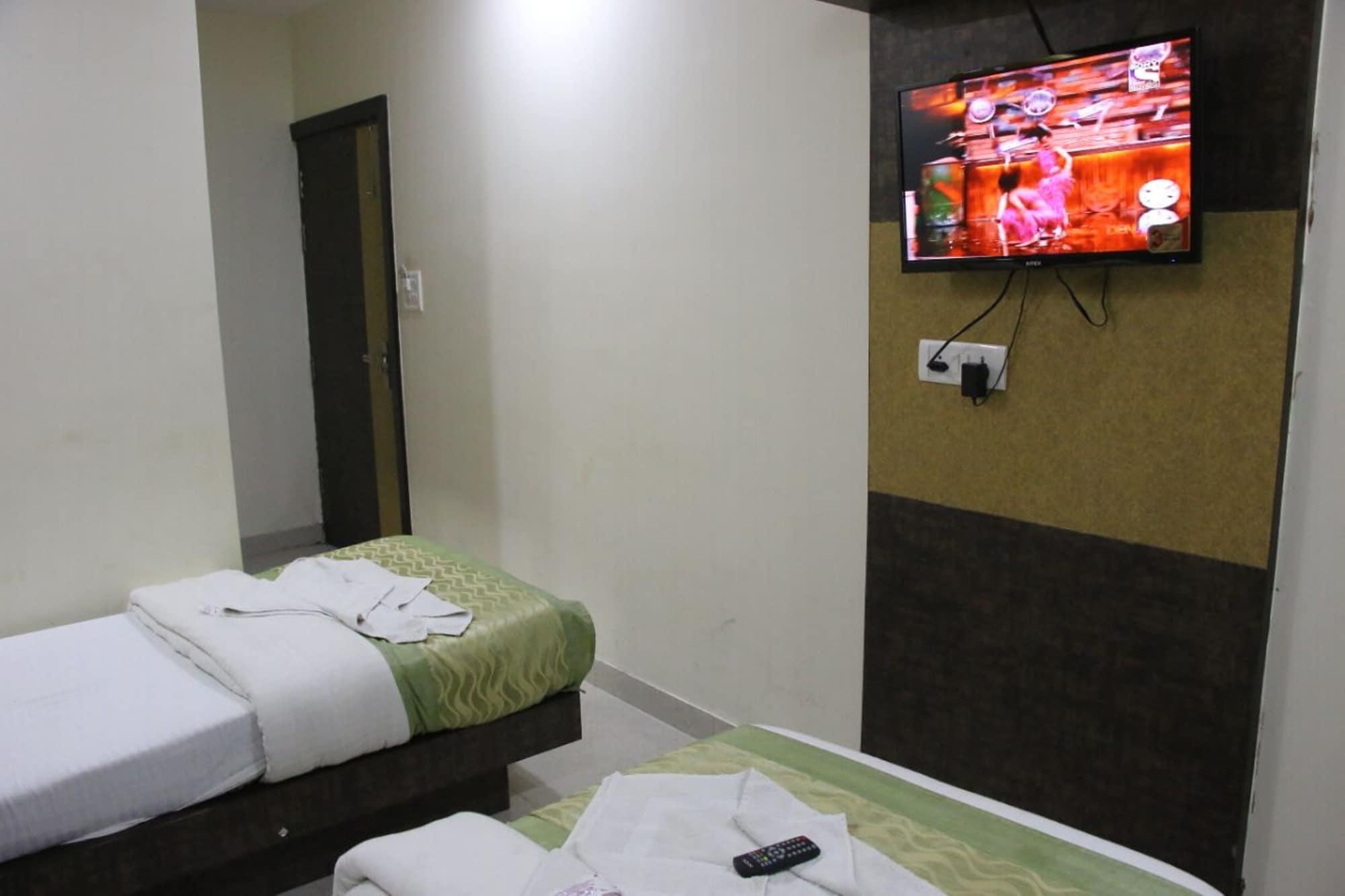 Hotel Stay House Нью-Дели Экстерьер фото