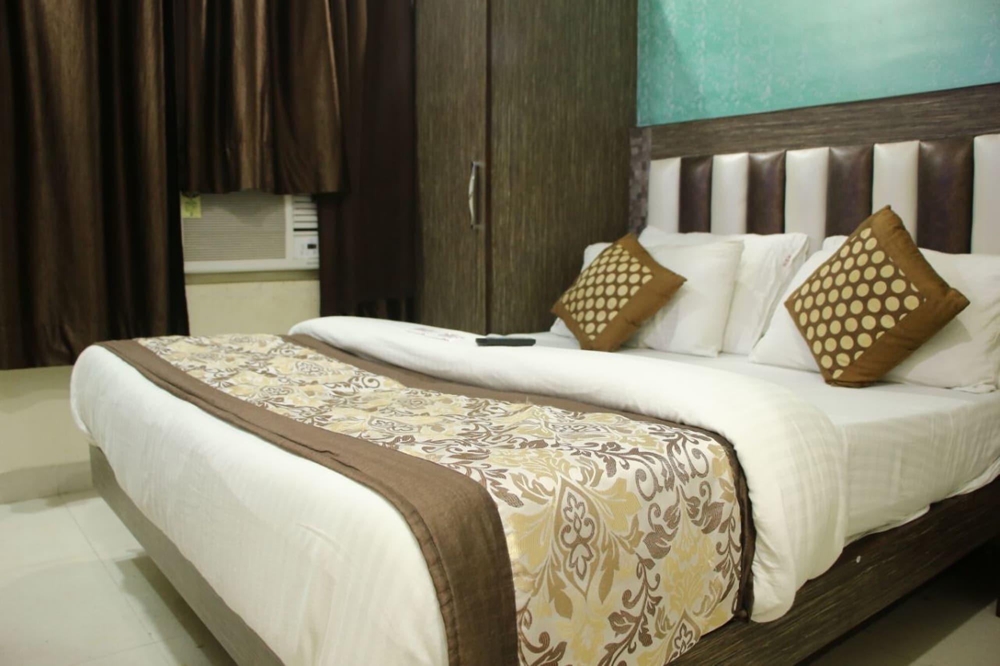 Hotel Stay House Нью-Дели Экстерьер фото